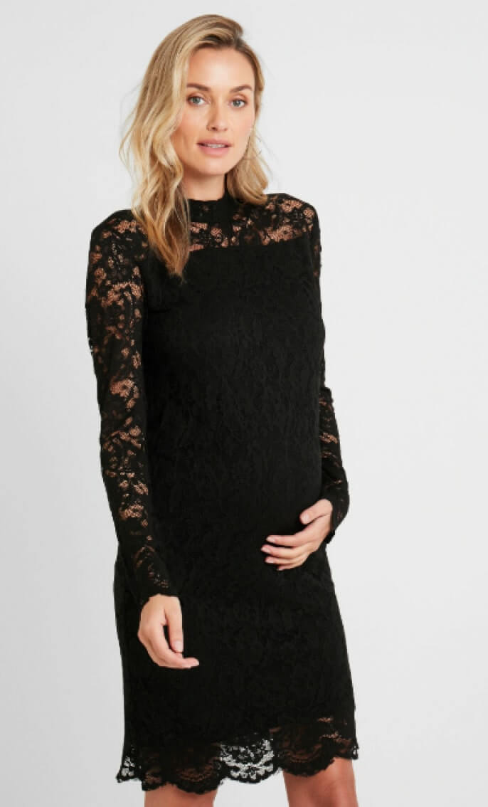 robe a dentelle noir-min