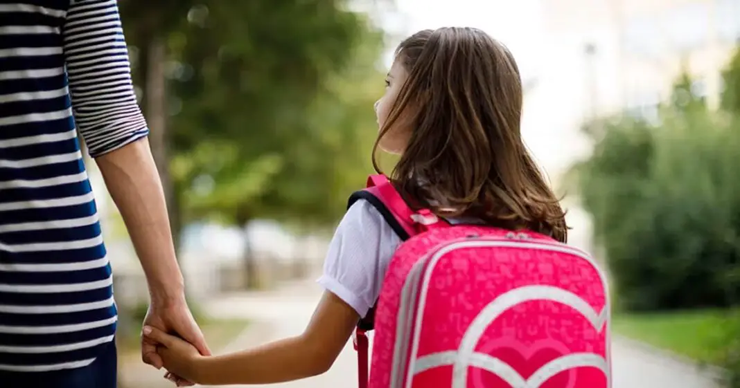 Ecole pourquoi mon enfant ne me dit rien de sa journée-min