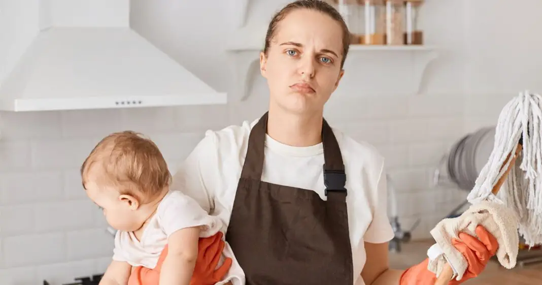 Maman épuisée comment éviter de craquer-min