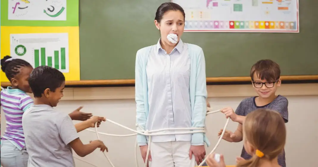 Découvrez les prénoms les plus fréquents chez les enfants turbulents en classe