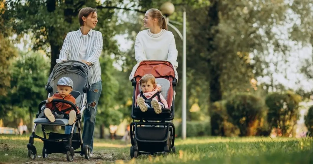 Faut-il devenir amie avec les mamans des copains de ses enfants-min