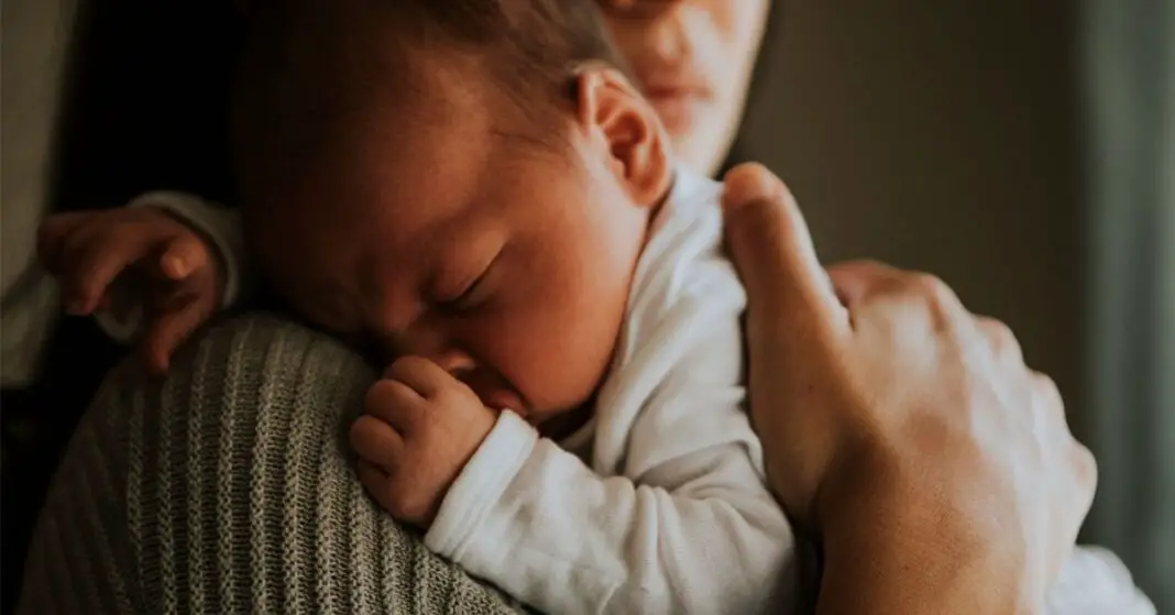 Je désire un vingtième enfant afin d'avoir autant de filles et de garçons-min